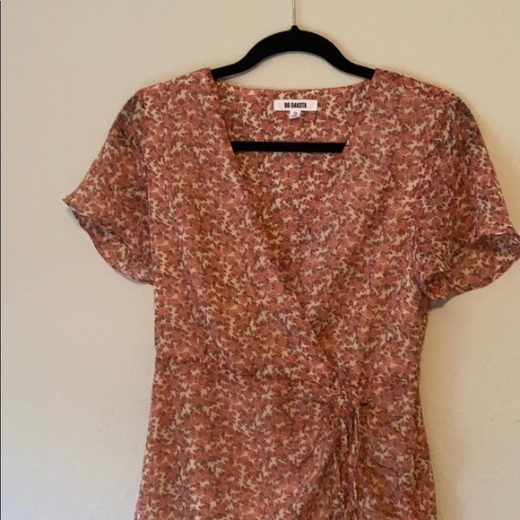 BB Dakota floral mini dress - Picture 2 of 3